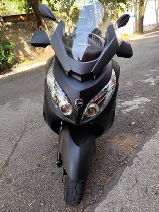 DAFRA MAXSYM 400i 